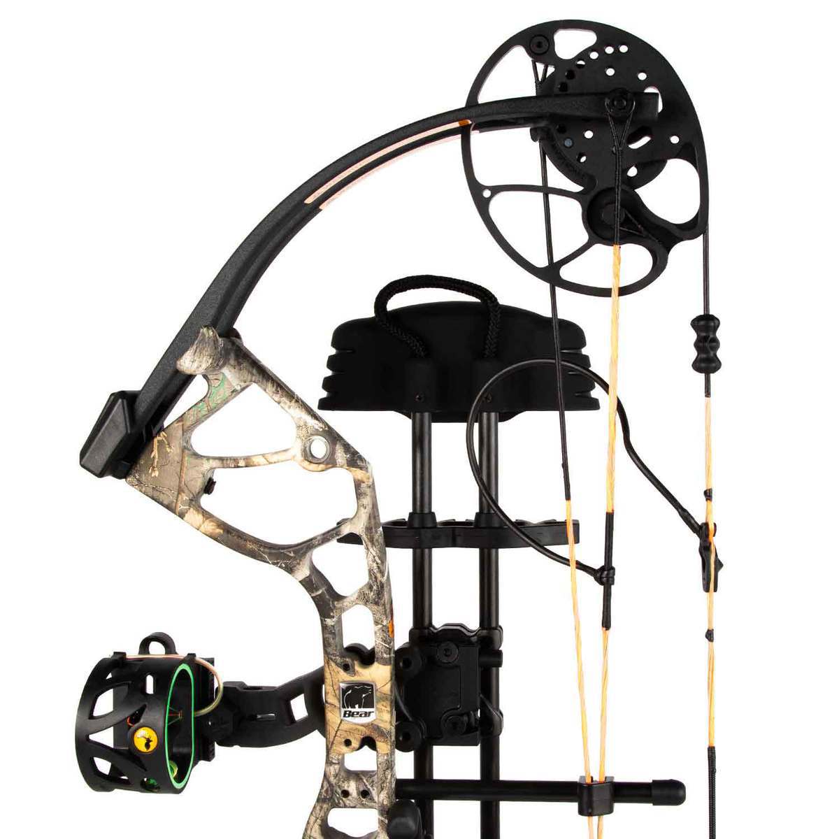 Bear Archery Royale 50lbs Right Hand Compound Bow Realtree Edge RTH